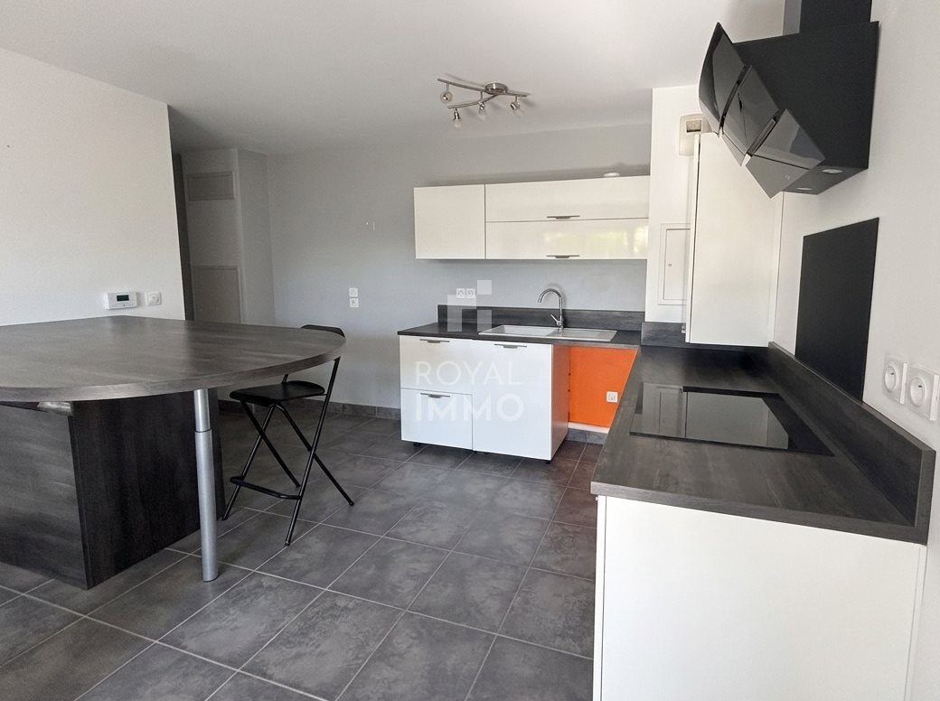 Appartement à louer, 58m², Toulon