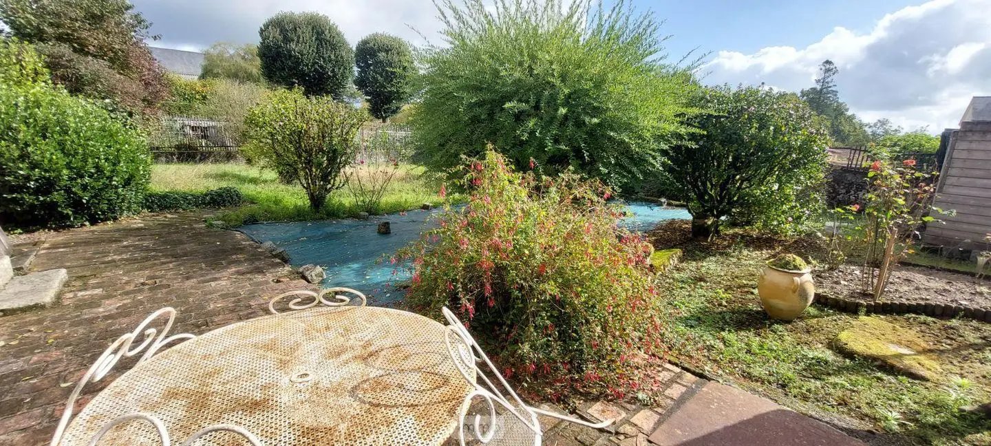 Maison à vendre, 181m², Trémentines