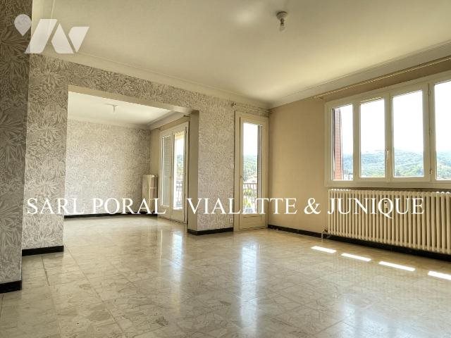 Appartement à louer, 88m², Ambérieu-en-Bugey