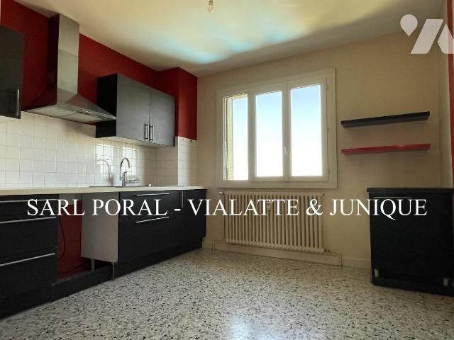 Appartement à louer, 88m², Ambérieu-en-Bugey