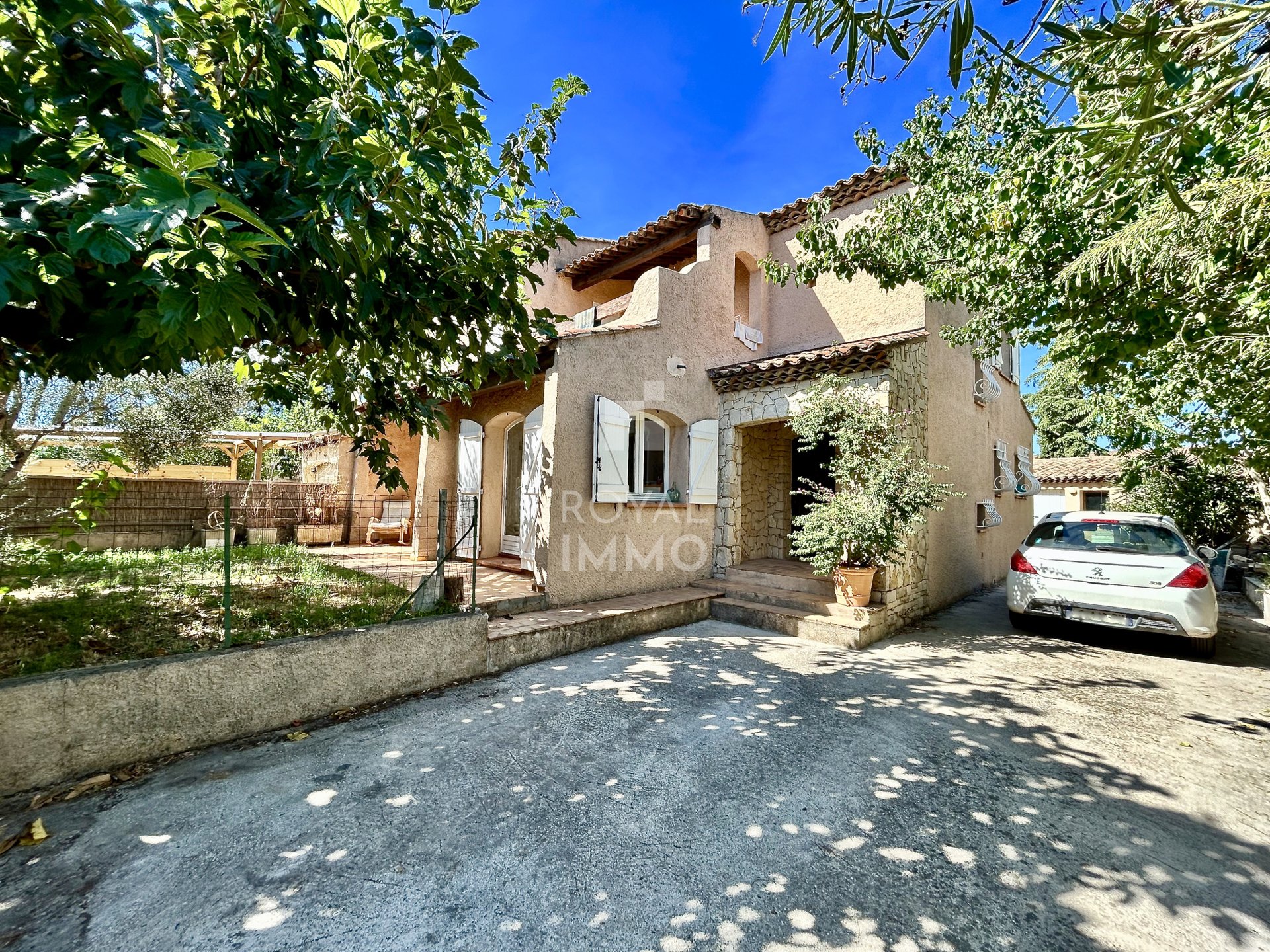 Maison à vendre, 131m², La Crau