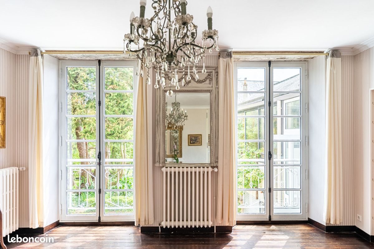 Maison à vendre, 188m², La Suze-sur-Sarthe