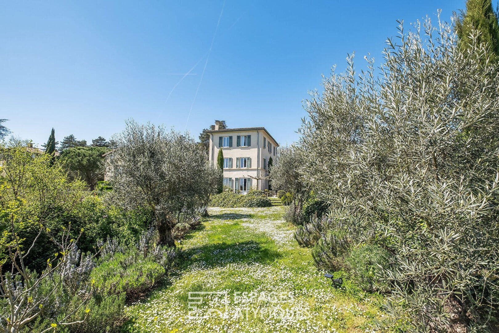 Maison à vendre, 258m², Chaponost