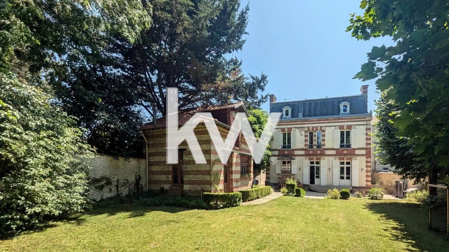 Maison à vendre, 257m², Deuil-la-Barre