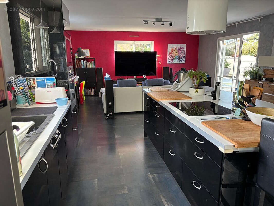 Maison à vendre, 110m², Mios
