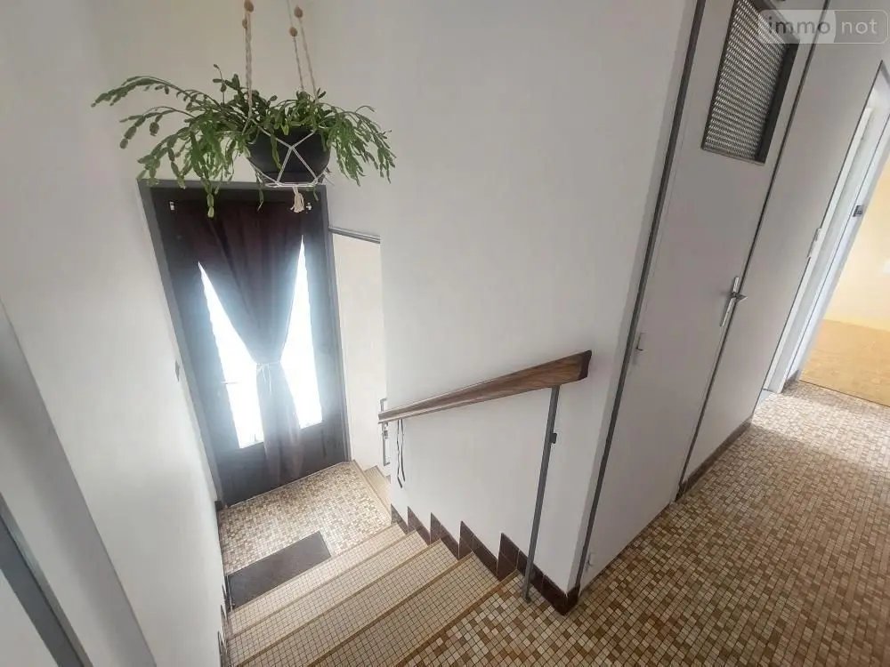 Maison à vendre, 81m², Cossé-le-Vivien