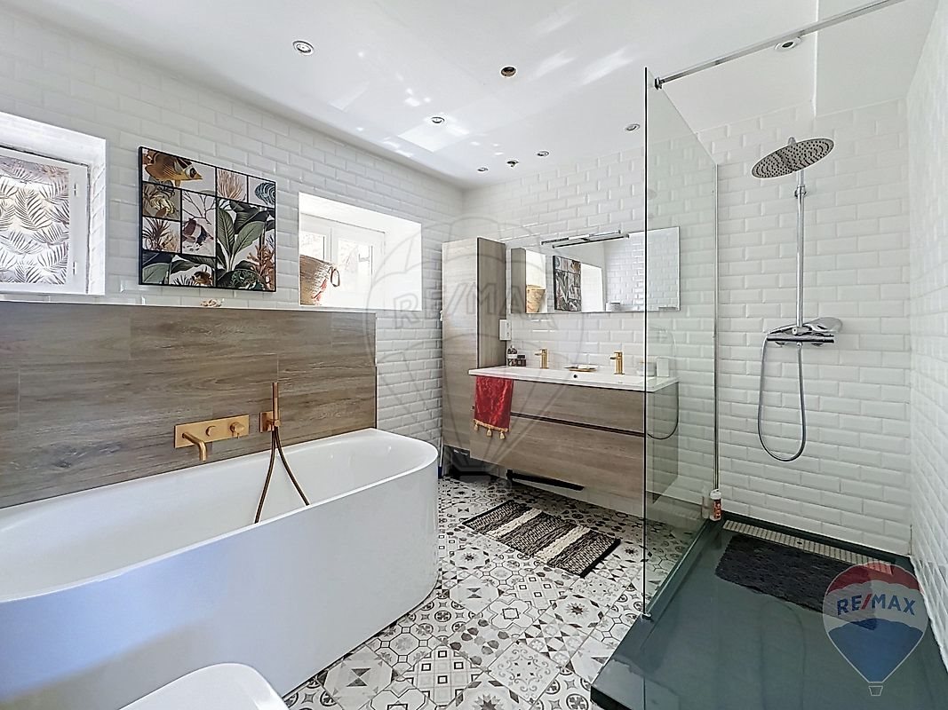 Maison à vendre, 192m², Fontaines