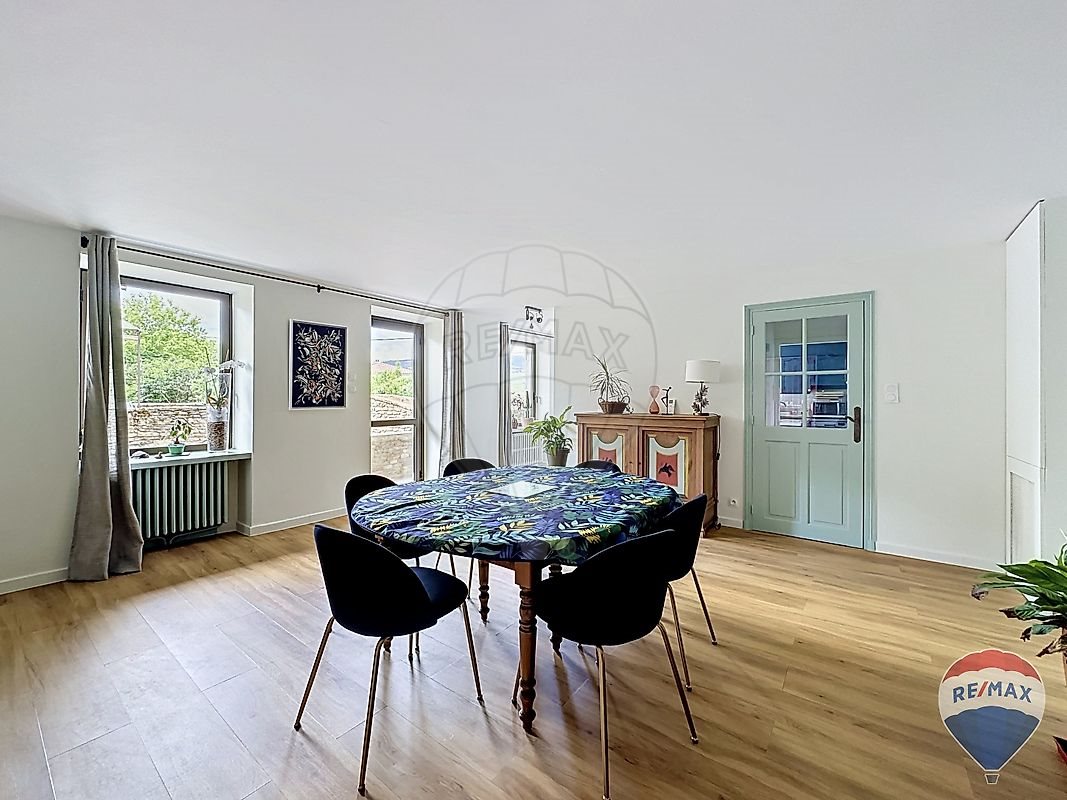 Maison à vendre, 350m², Verzé