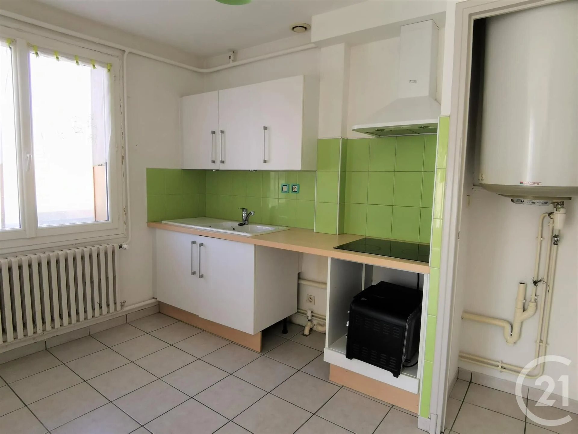 Appartement à louer, 64m², Saint-Laurent-du-Cros