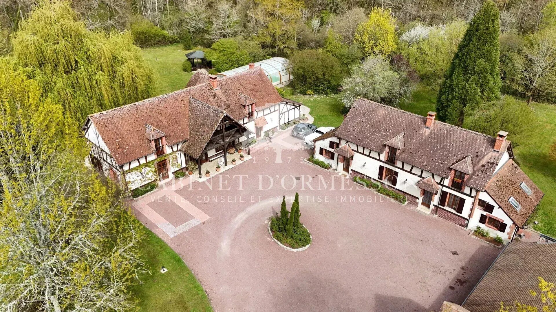 Maison à vendre, 650m², Gien