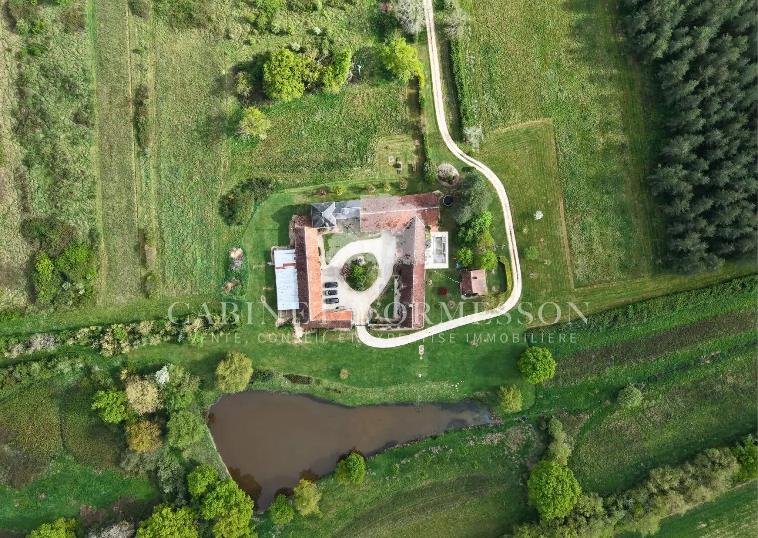 Maison à vendre, 370m², Saint-Gondon