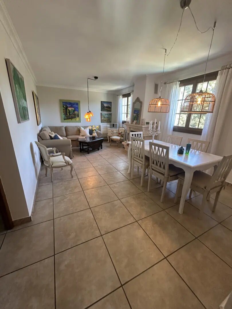 Maison à vendre, 140m², Gassin