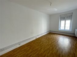 Appartement à louer, 74m², Longwy