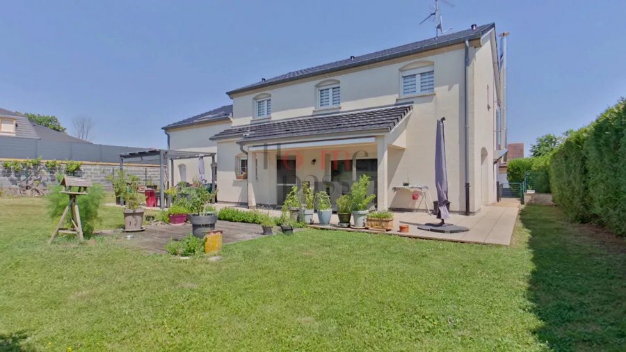 Maison à vendre, 211m², Trieux
