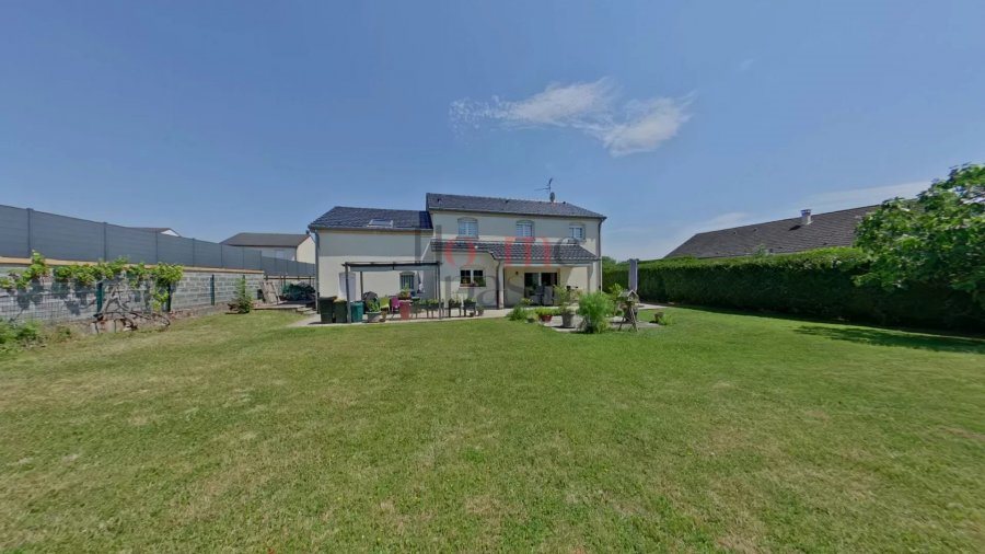 Maison à vendre, 211m², Trieux