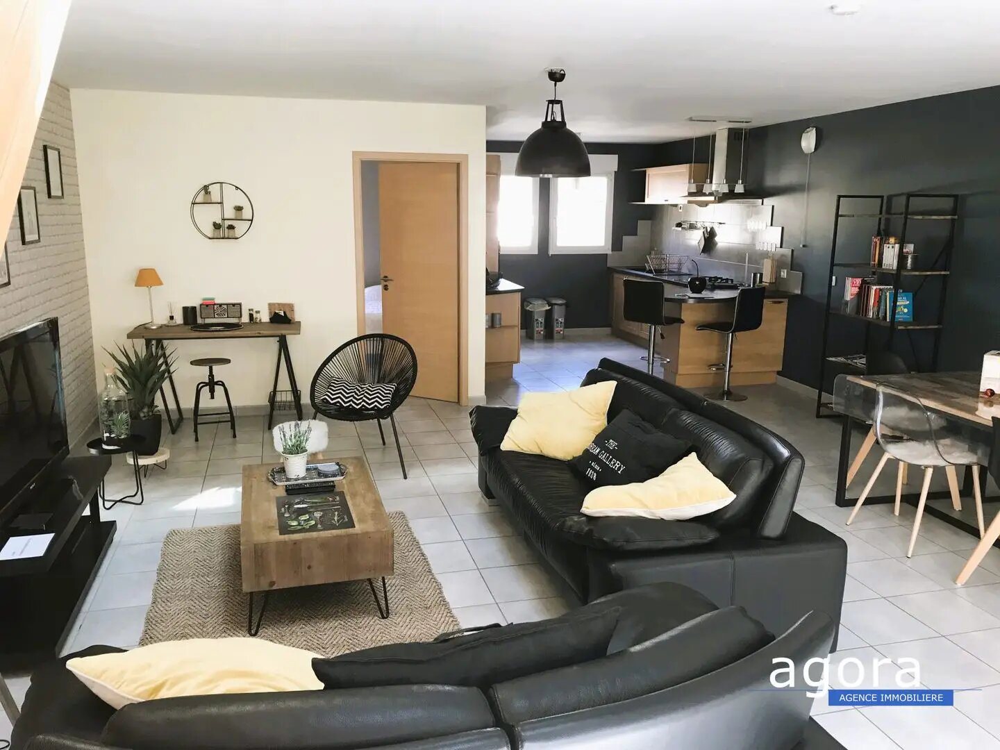 Appartement à louer, 110m², Boust