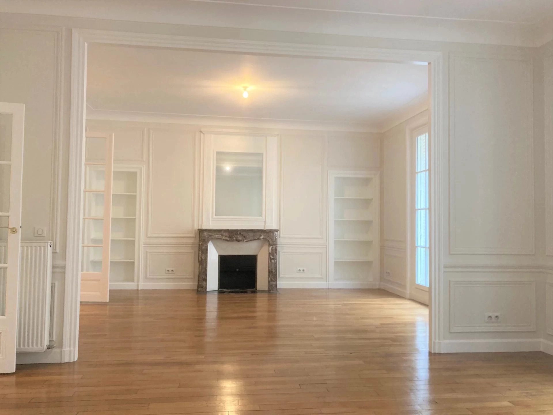 Appartement à louer, 188m², Neuilly-sur-Seine