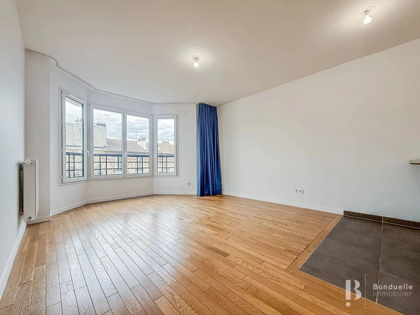 Appartement à louer, 26m², Suresnes