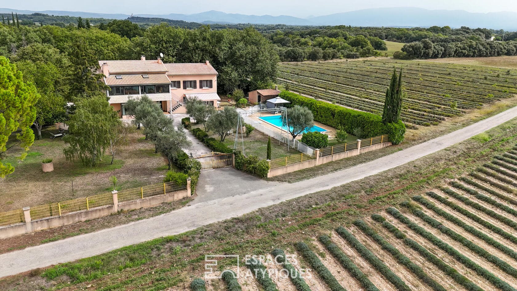 Maison à vendre, 269m², Montségur-sur-Lauzon