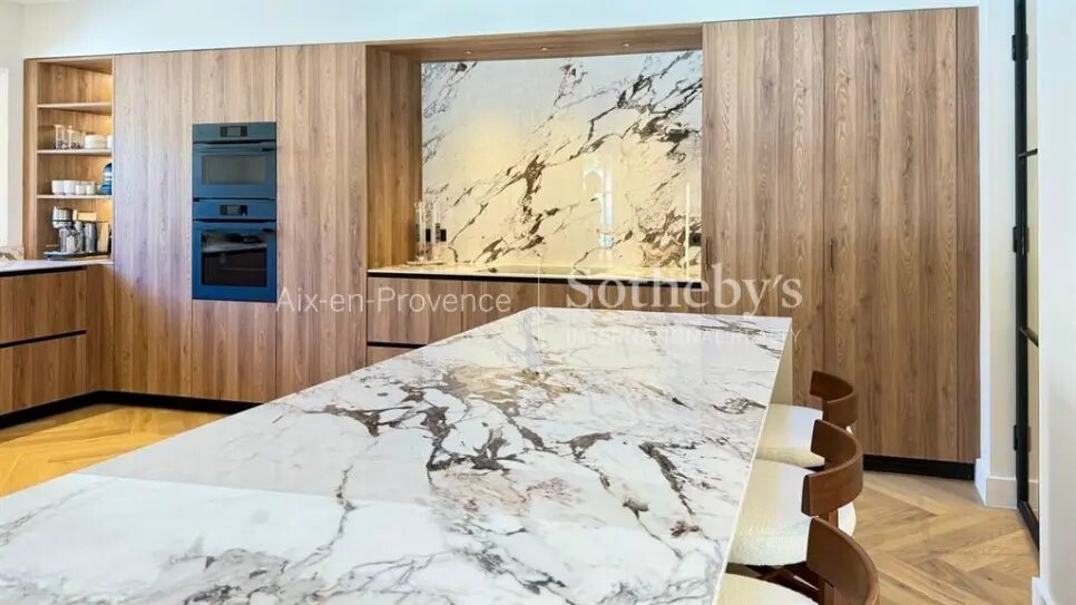 Maison à vendre, 500m², Aix-en-Provence