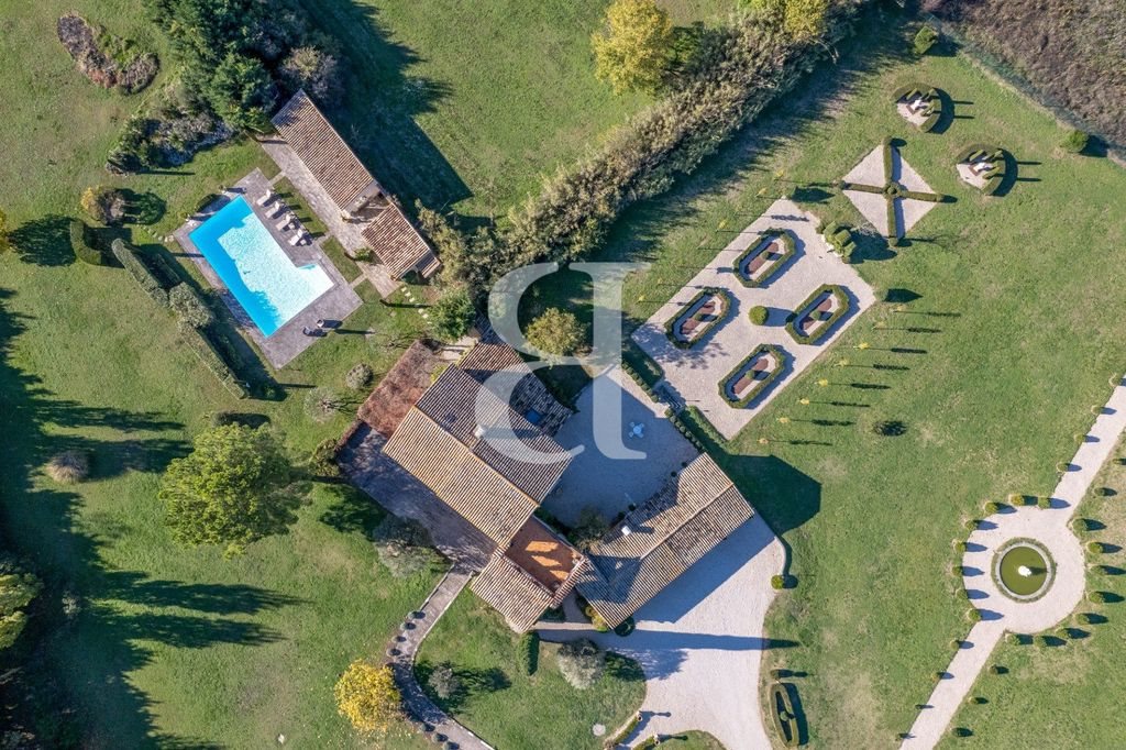 Maison à vendre, 303m², L'Isle-sur-la-Sorgue