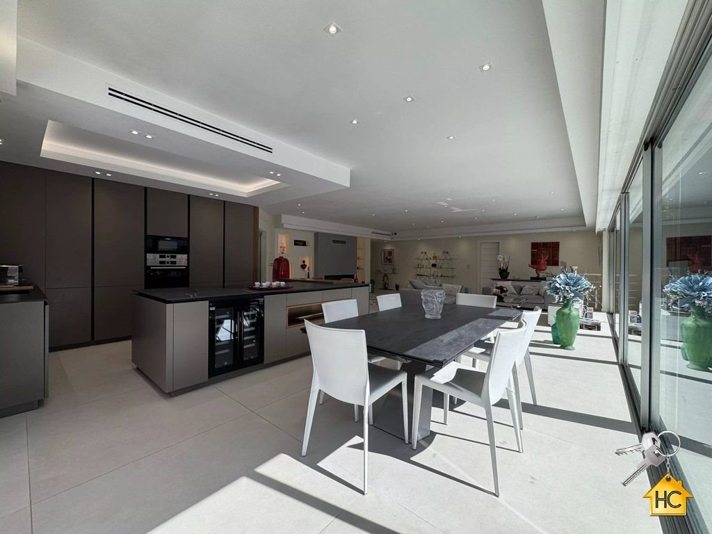 Maison à vendre, 160m², Mougins