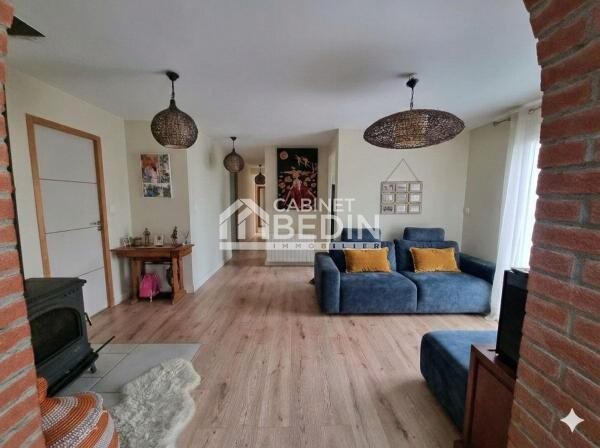 Maison à vendre, 143m², Frouzins