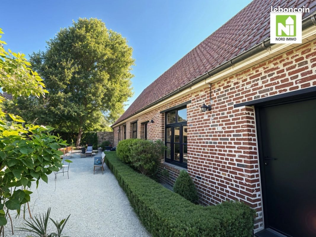 Maison à vendre, 180m², La Neuville