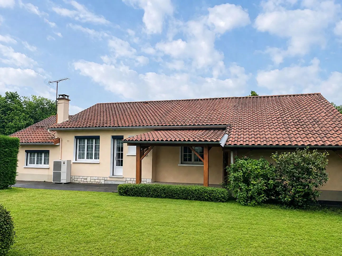 Maison à vendre, 121m², Charroux