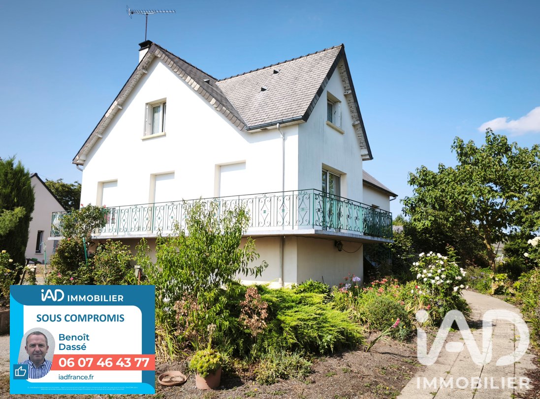 Maison à vendre, 177m², Saint-Baudelle