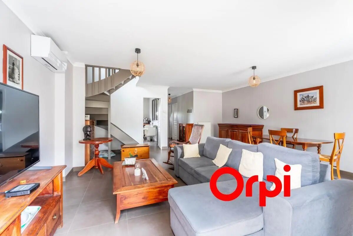 Maison à vendre, 104m², Saint-Genis-Laval