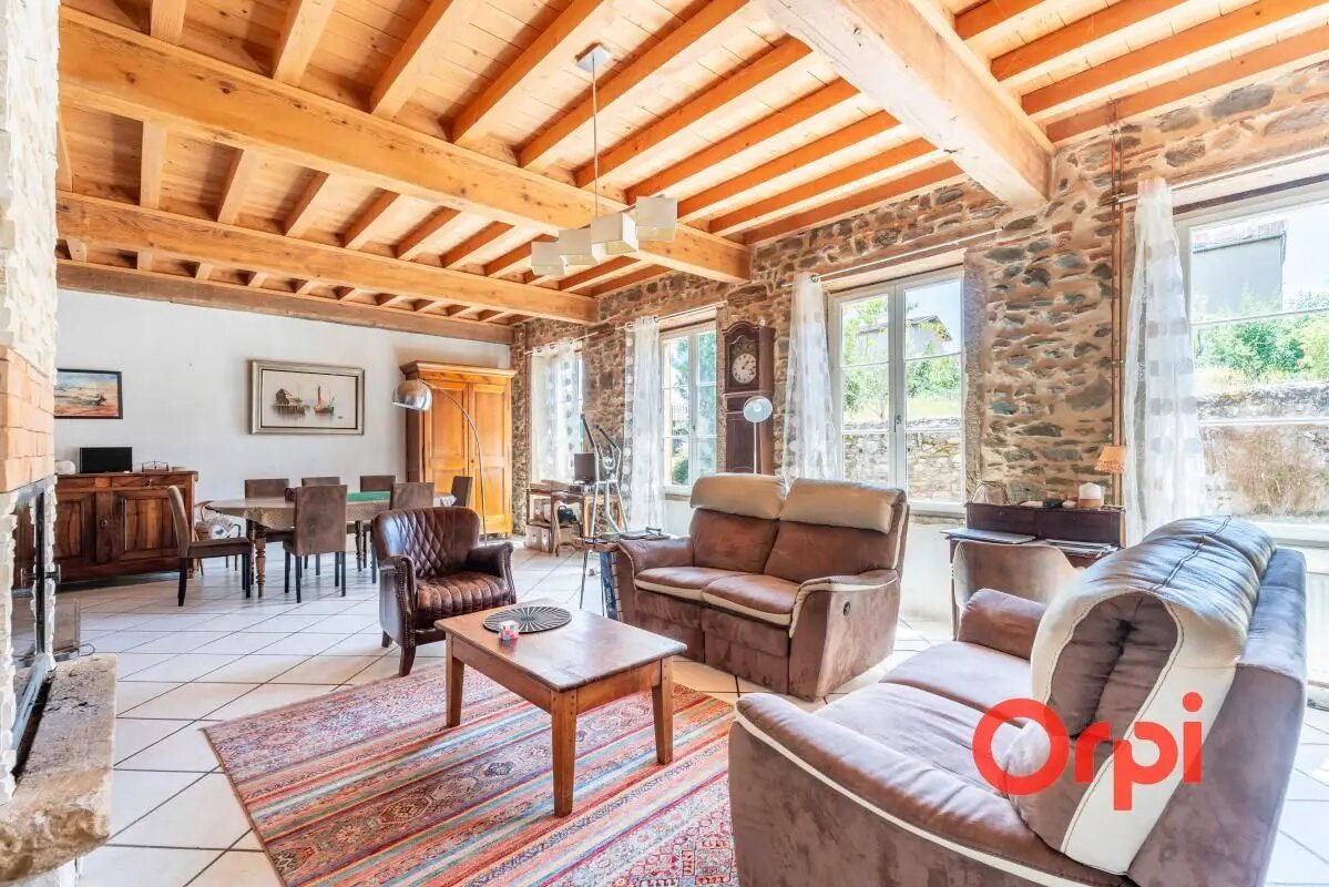 Maison à vendre, 158m², Brussieu
