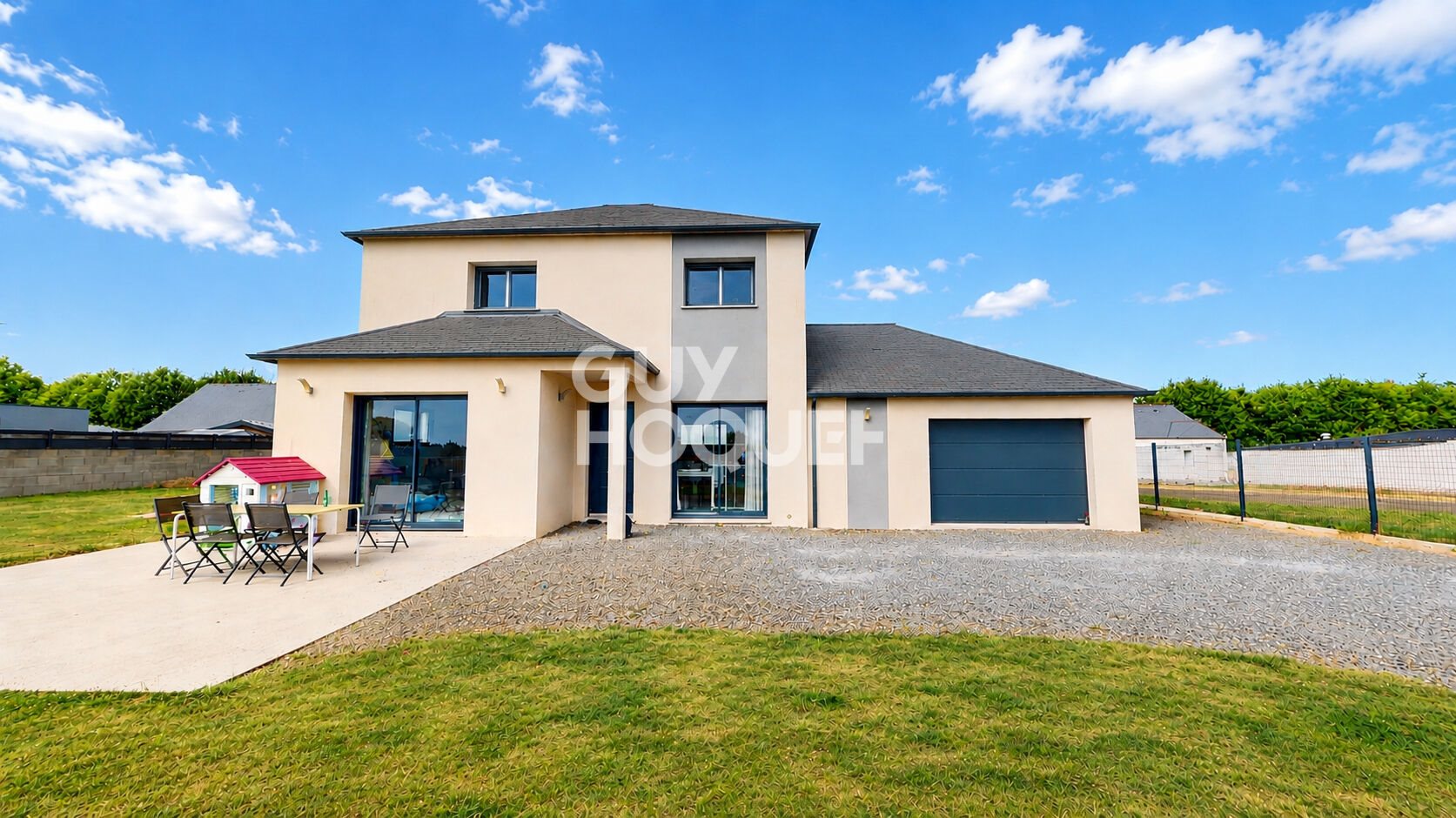 Maison à vendre, 118m², Saint-Hilaire-du-Harcouët
