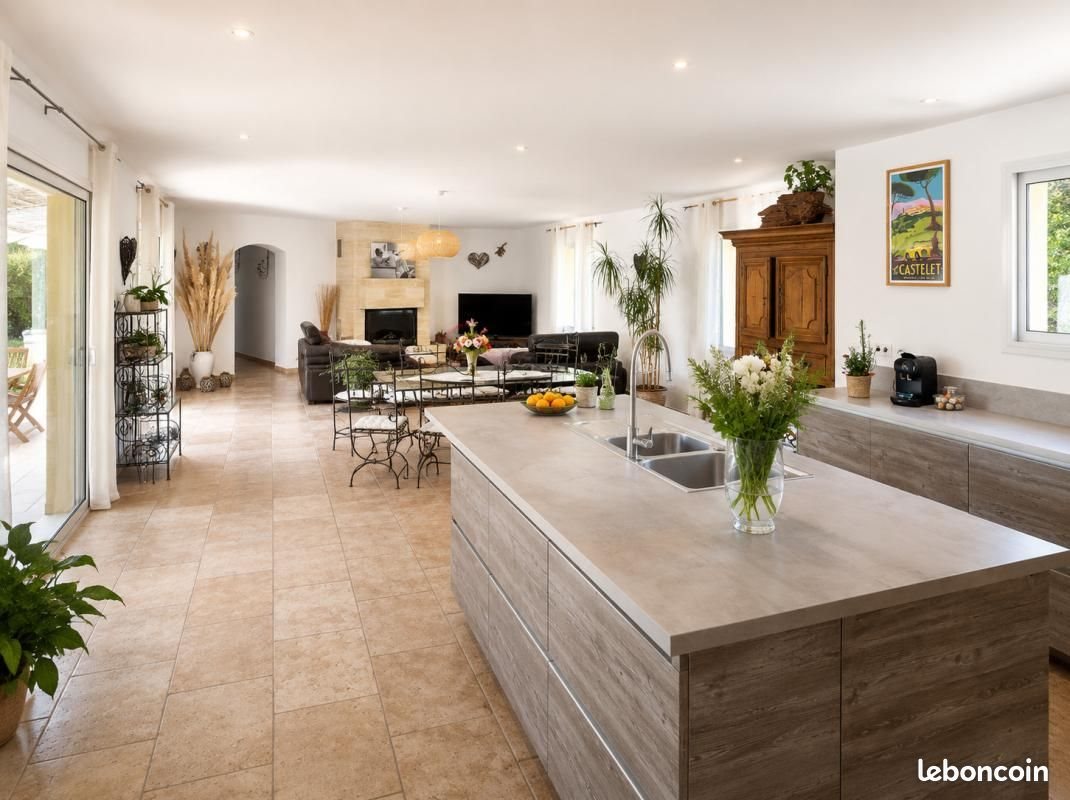 Maison à vendre, 242m², Le Castellet