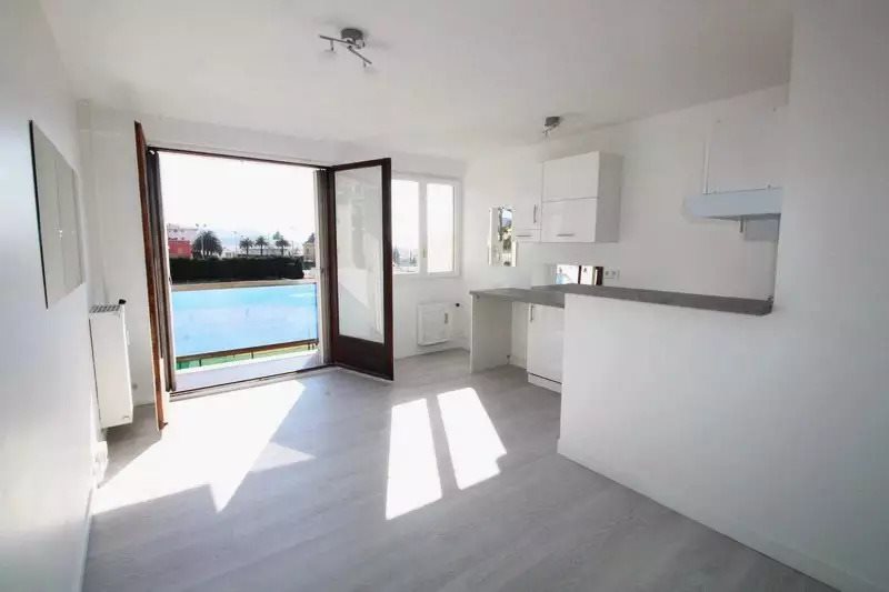 Appartement à louer, 22m², Nice