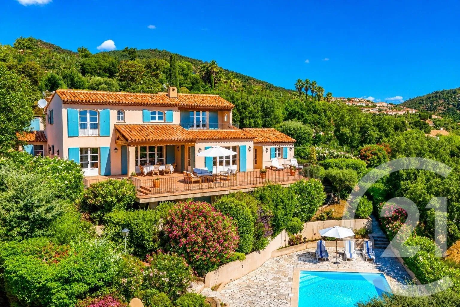 Maison à vendre, 180m², Roquebrune-sur-Argens