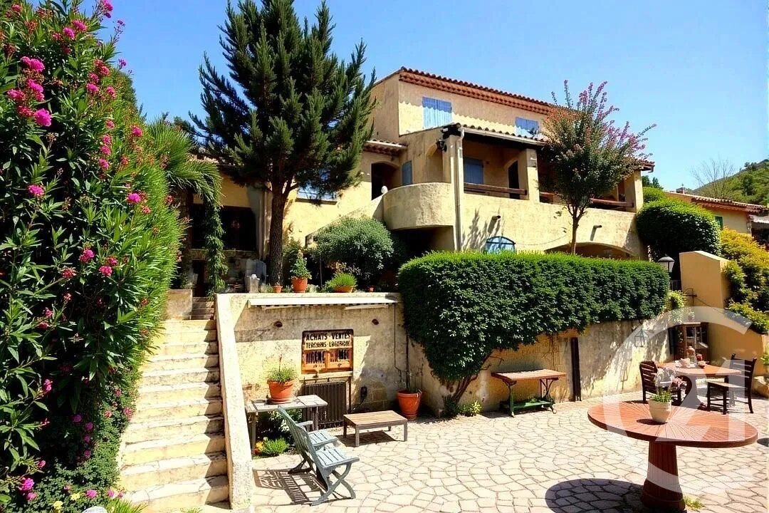 Maison à vendre, 108m², Roquebrune-sur-Argens