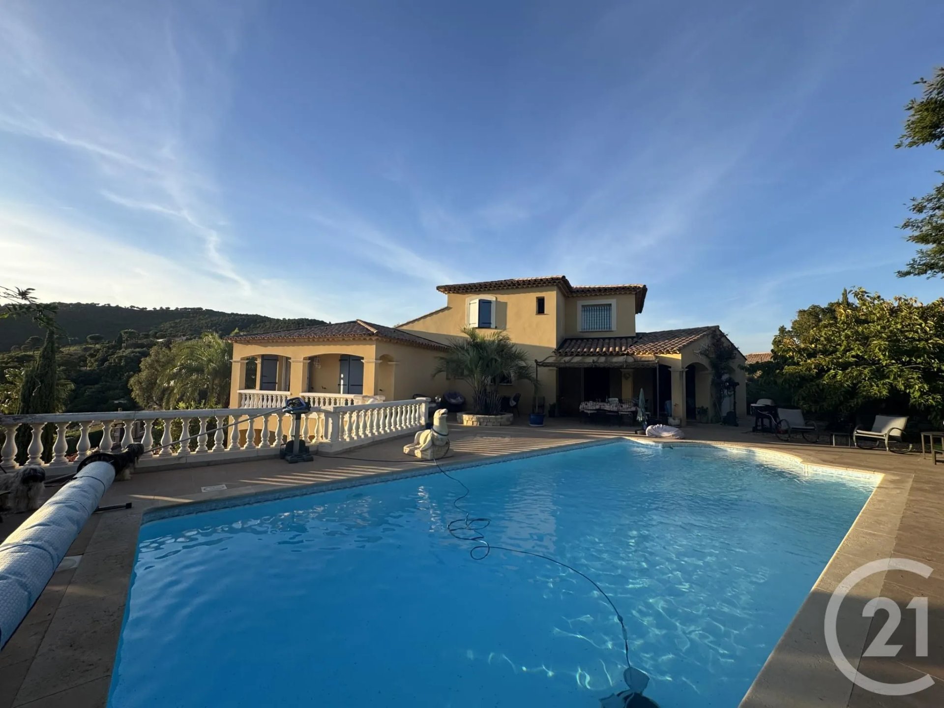 Maison à vendre, 170m², Roquebrune-sur-Argens