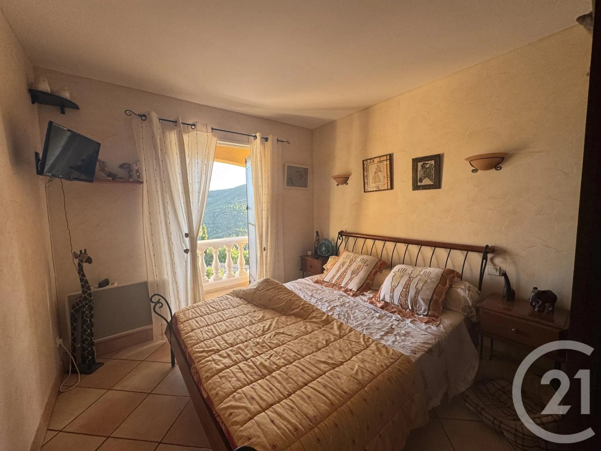 Maison à vendre, 170m², Roquebrune-sur-Argens