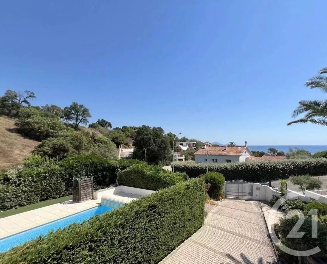Maison à vendre, 160m², Roquebrune-sur-Argens