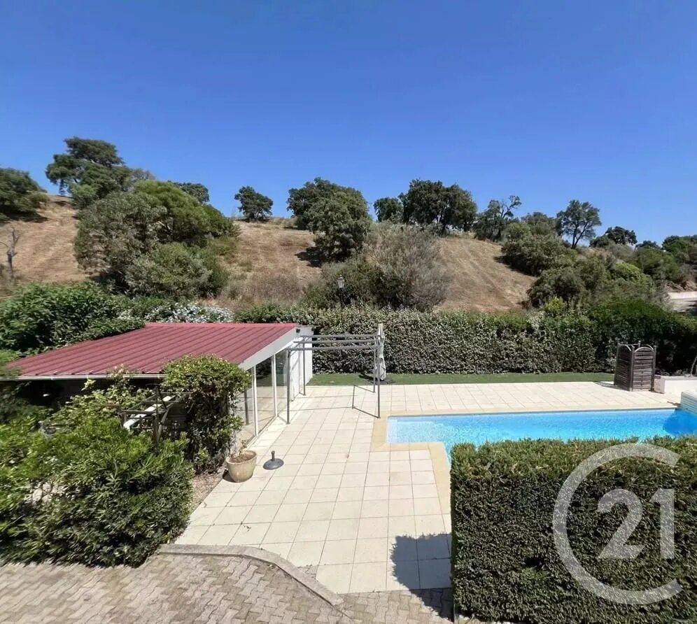 Maison à vendre, 160m², Roquebrune-sur-Argens