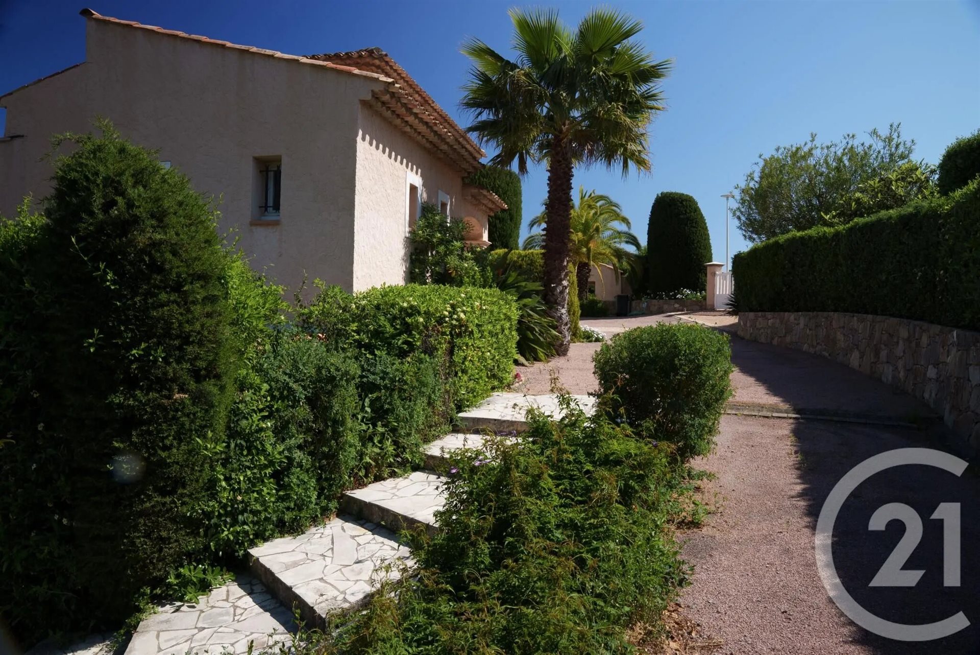 Maison à vendre, 150m², Roquebrune-sur-Argens