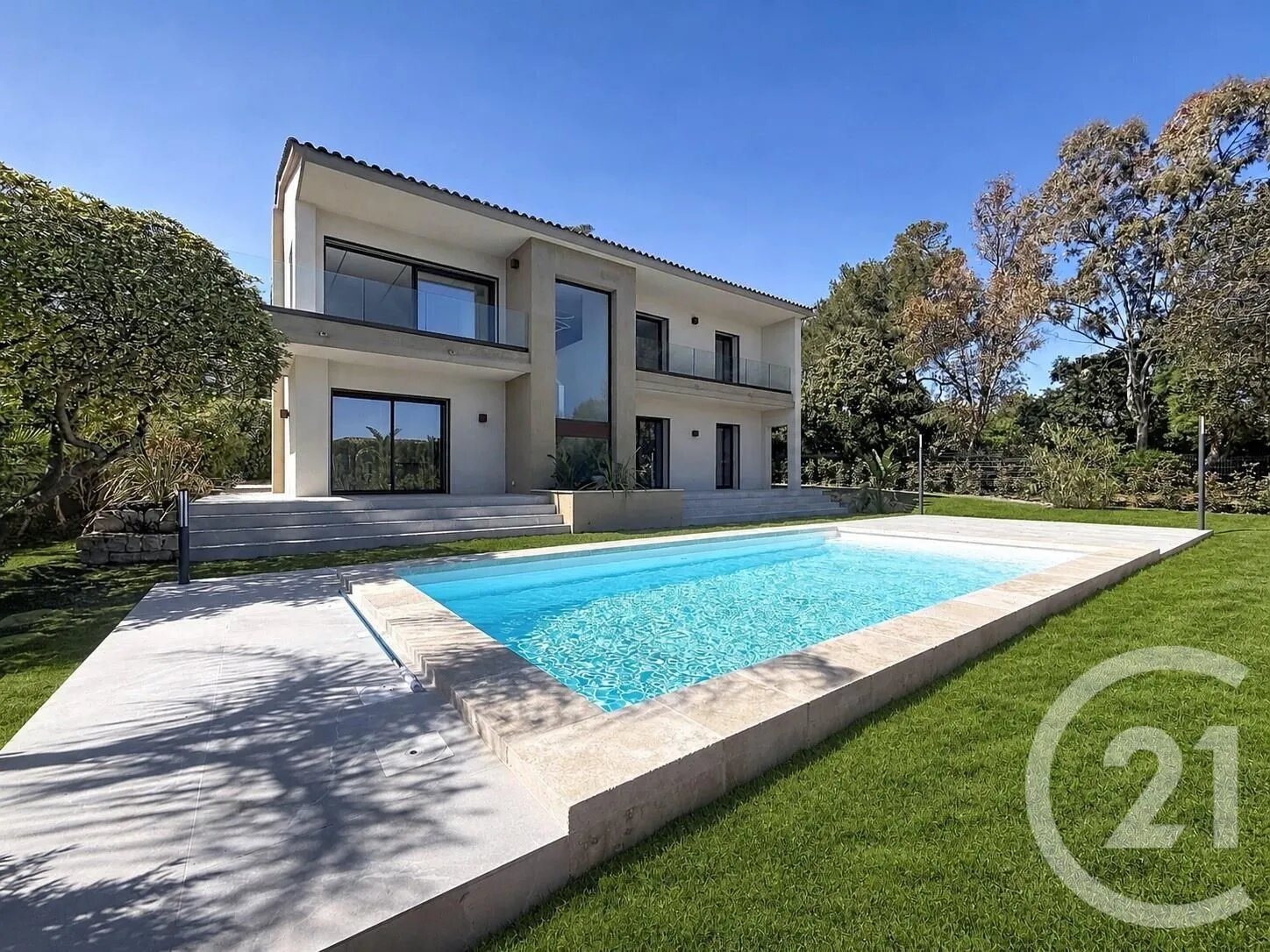 Maison à vendre, 182m², Roquebrune-sur-Argens