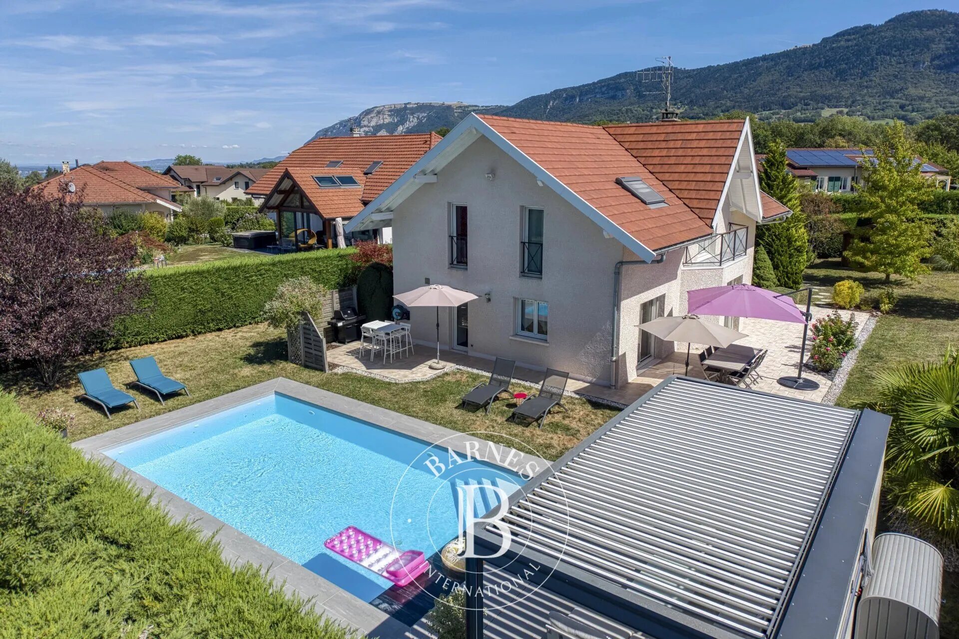 Maison à vendre, 173m², Feigères