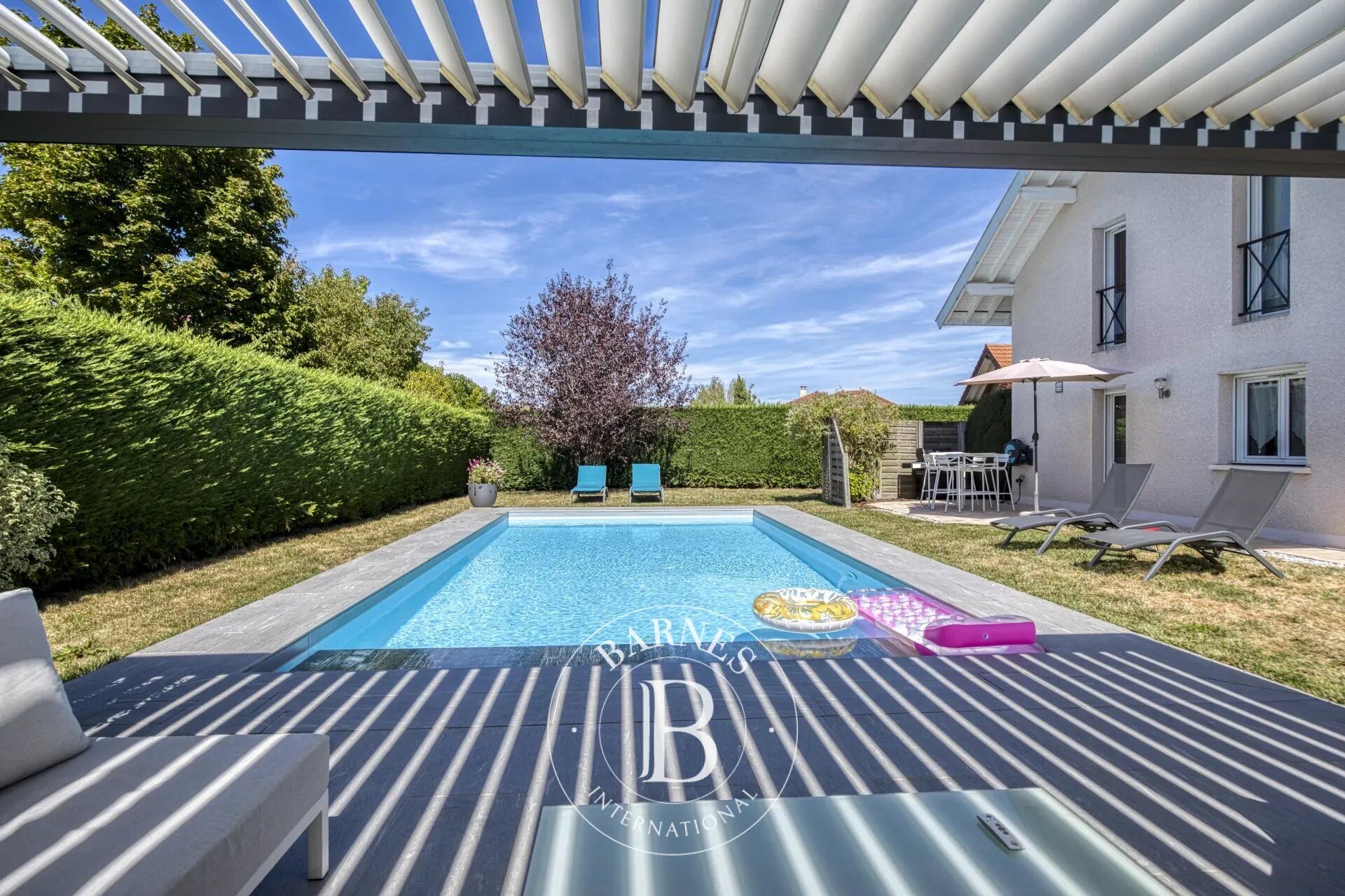 Maison à vendre, 173m², Feigères