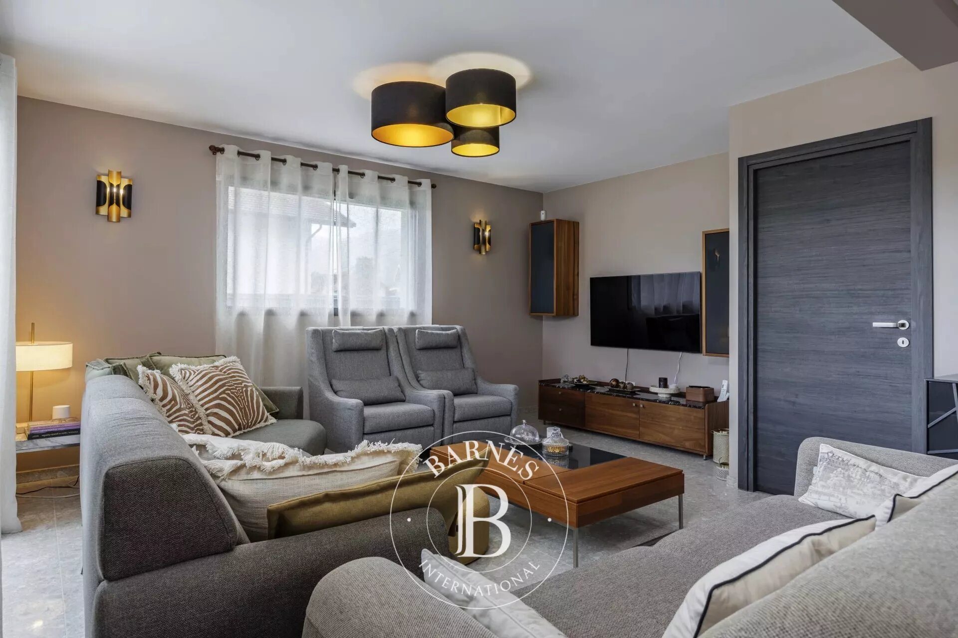 Maison à vendre, 172m², Cessy