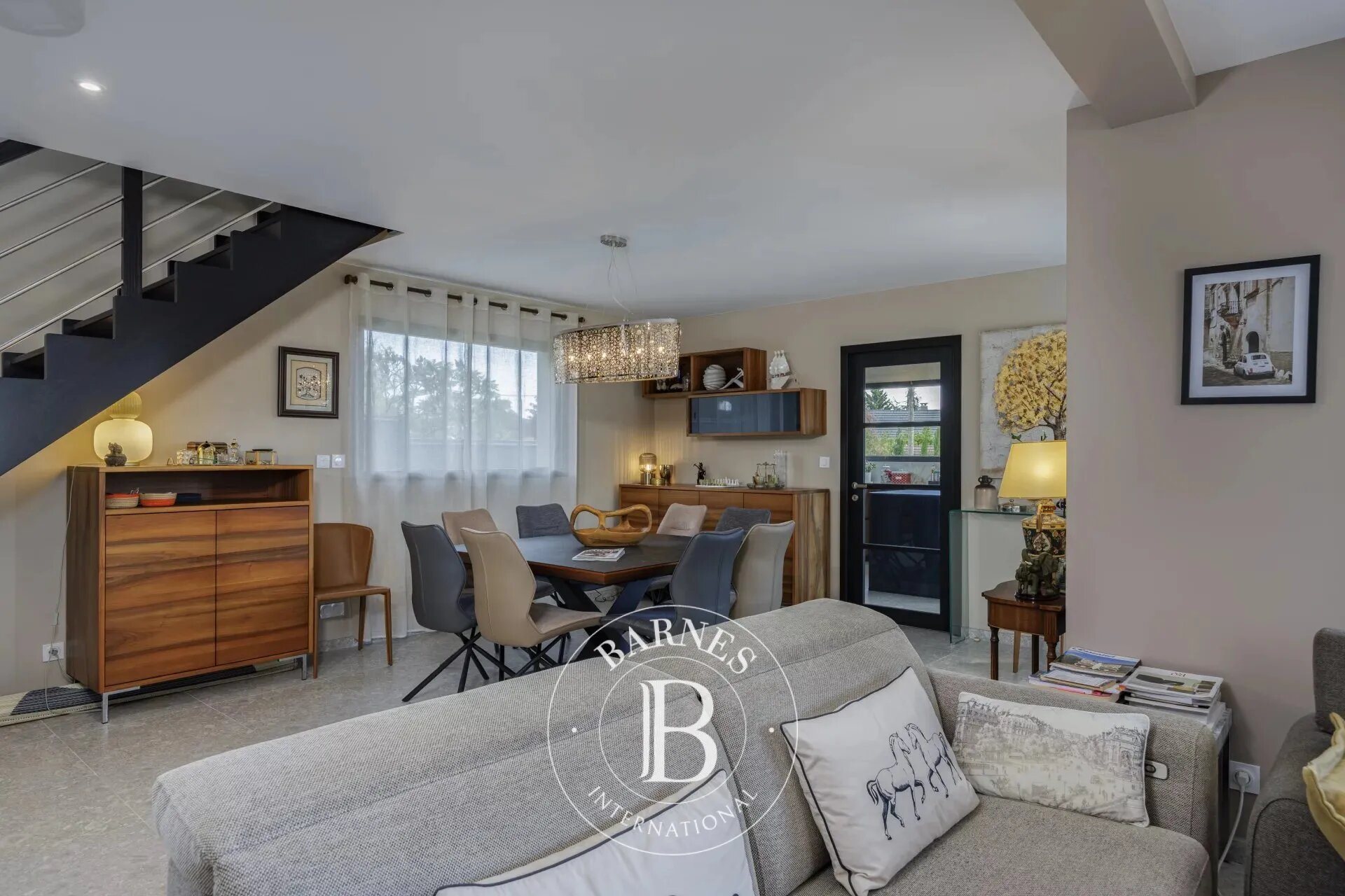 Maison à vendre, 172m², Cessy