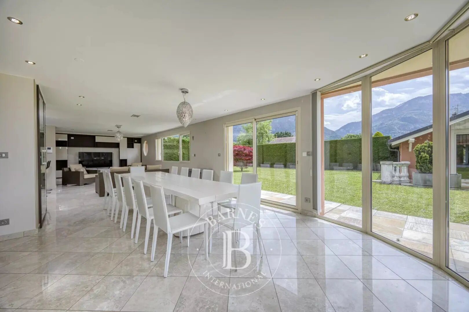 Maison à vendre, 249m², Saint-Pierre-en-Faucigny