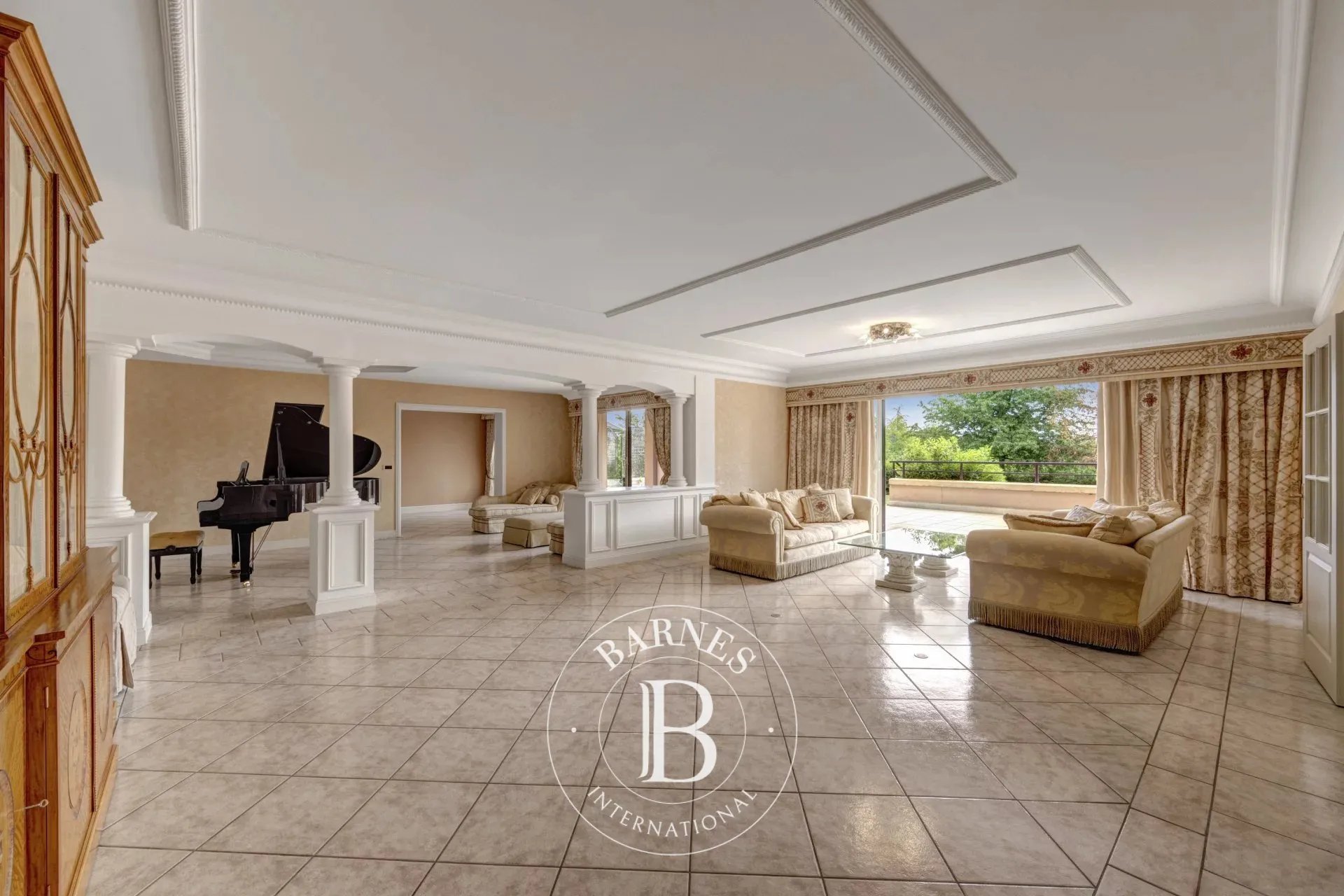 Appartement à vendre, 349m², Prévessin-Moëns