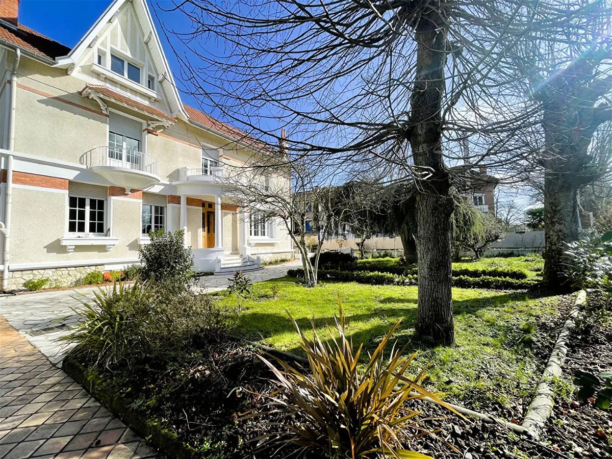 Maison à vendre, 245m², Agen